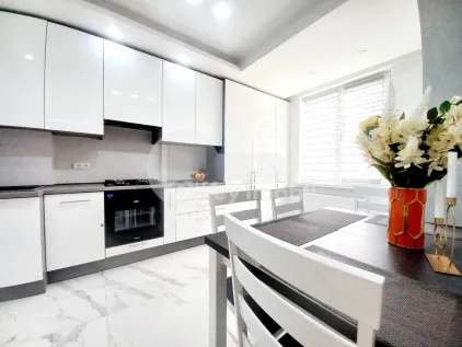 Apartament, Centru, MOARA ROȘIE