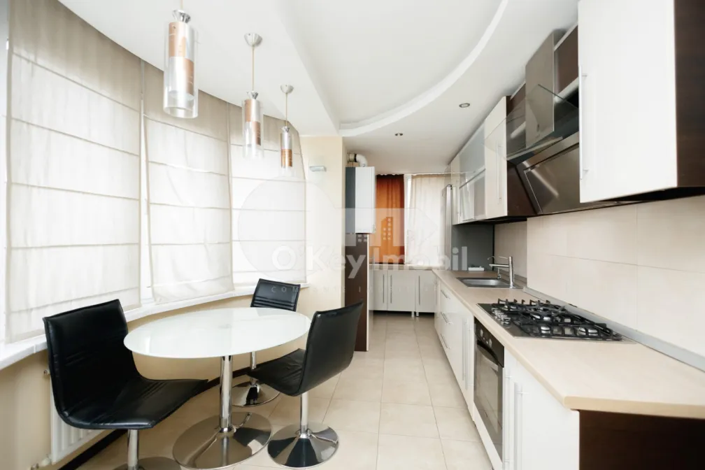 Apartament, Centru