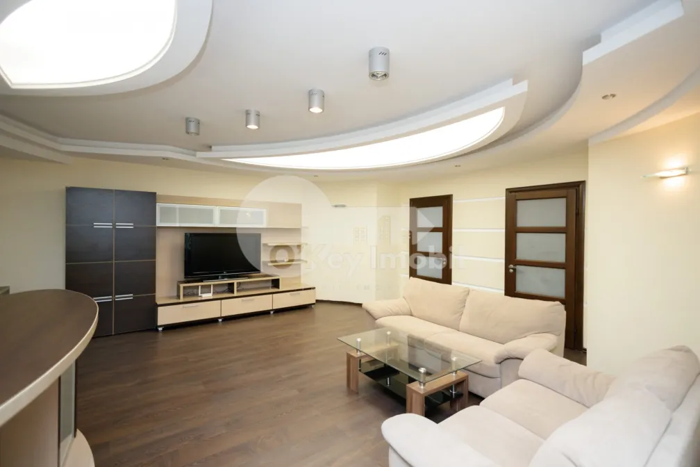 Apartament, Centru