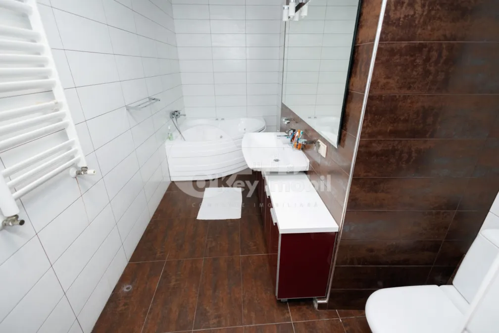 Apartament, Centru