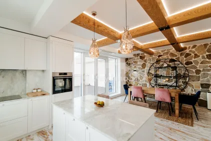 Пентхаус, ДУРЛЕШТЫ