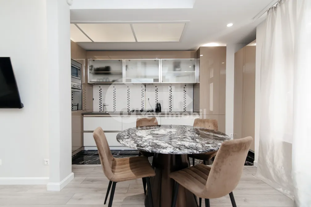 Квартира, Центр, ШТЕФАН ЧЕЛ МАРЕ