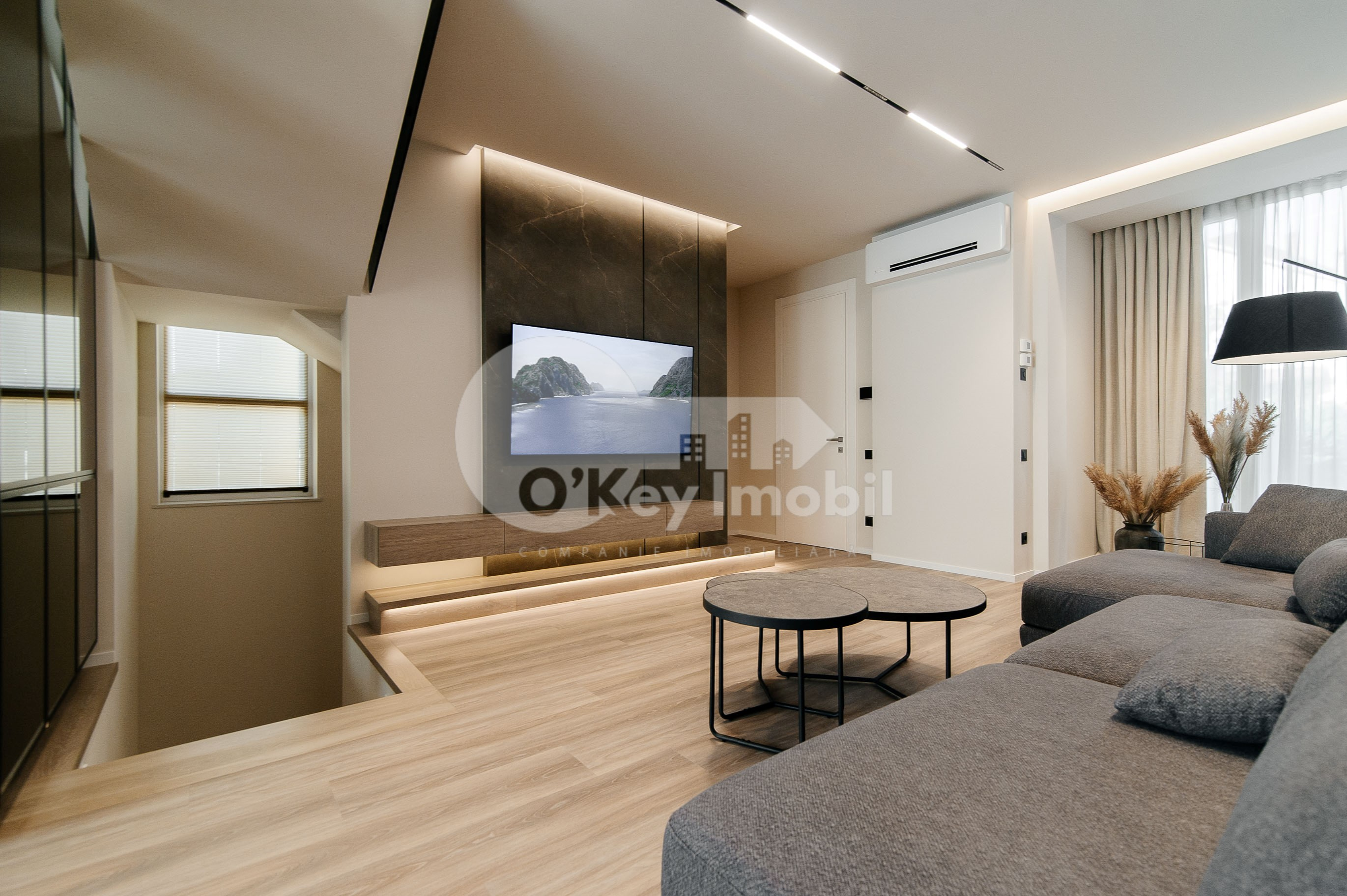 Townhouse, Telecentru, LACULUI