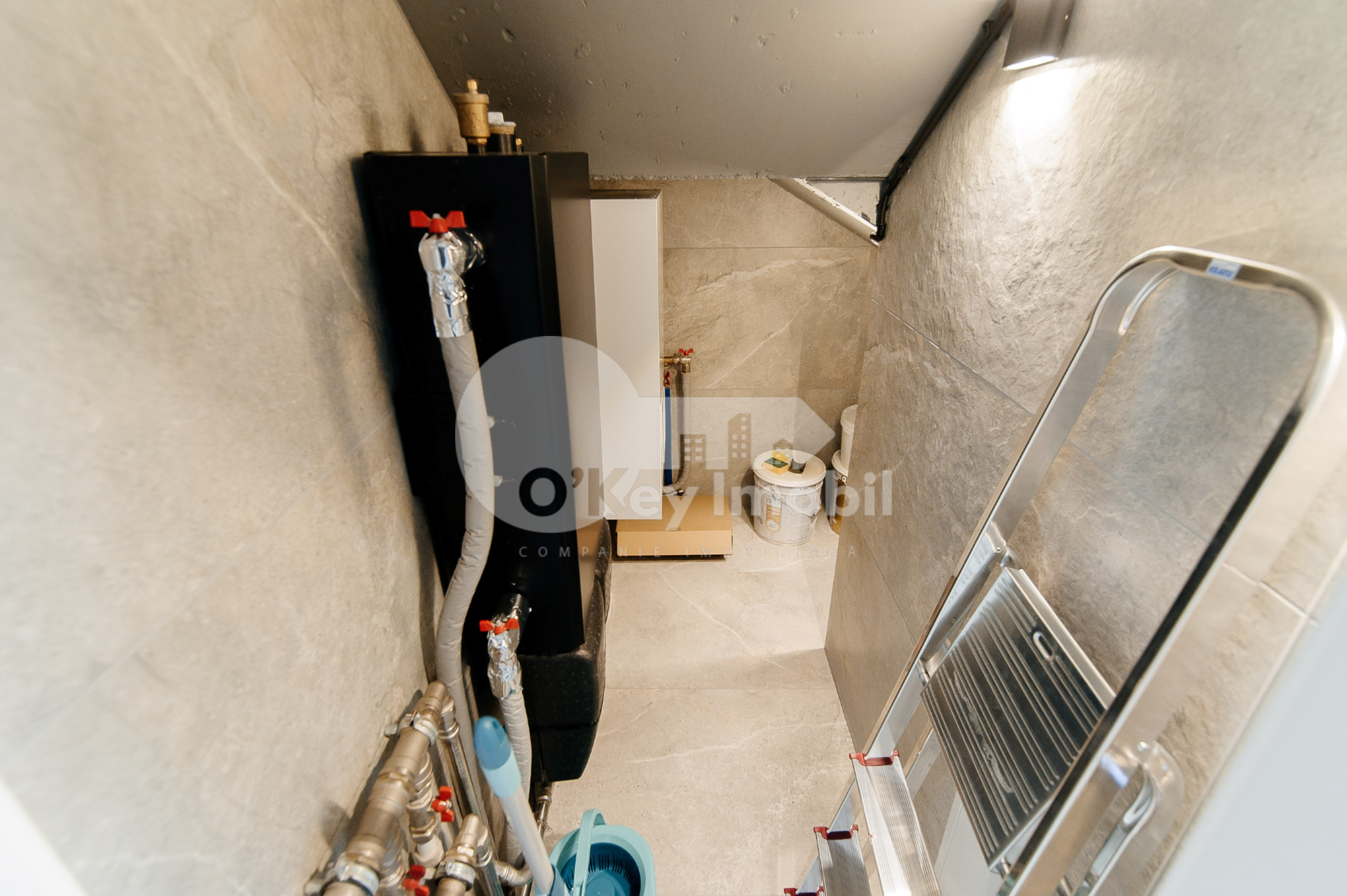 Townhouse, Telecentru, LACULUI