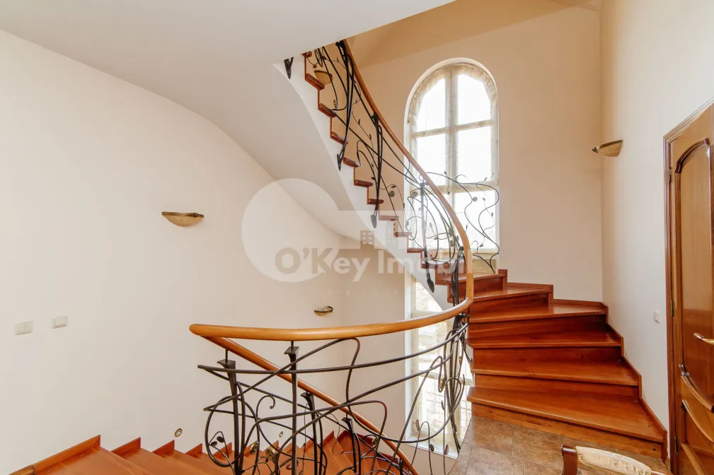 Casă, Buiucani, ALEXANDRU DONICI