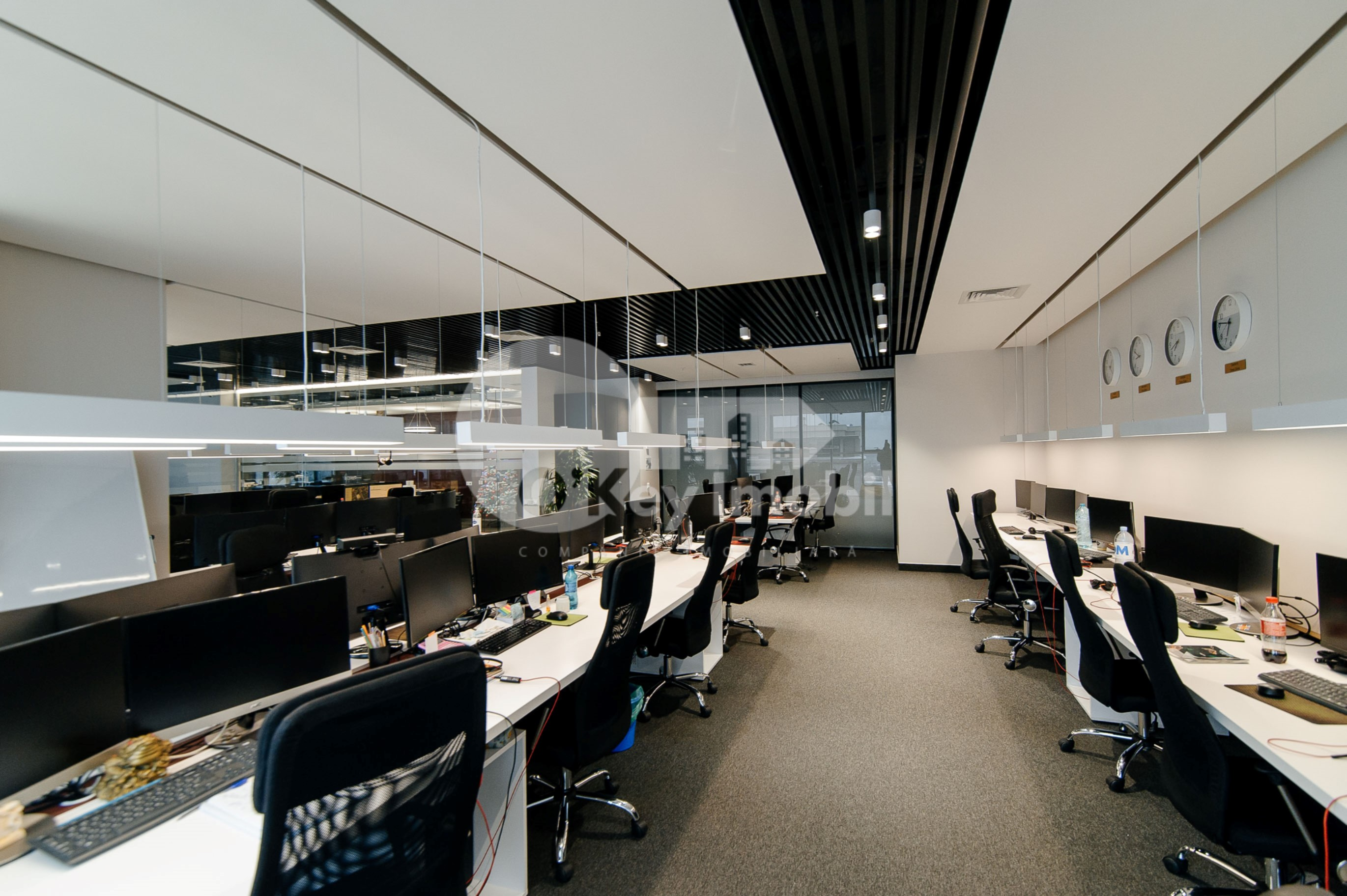 Oficiu, Centru, MIHAI VITEAZUL