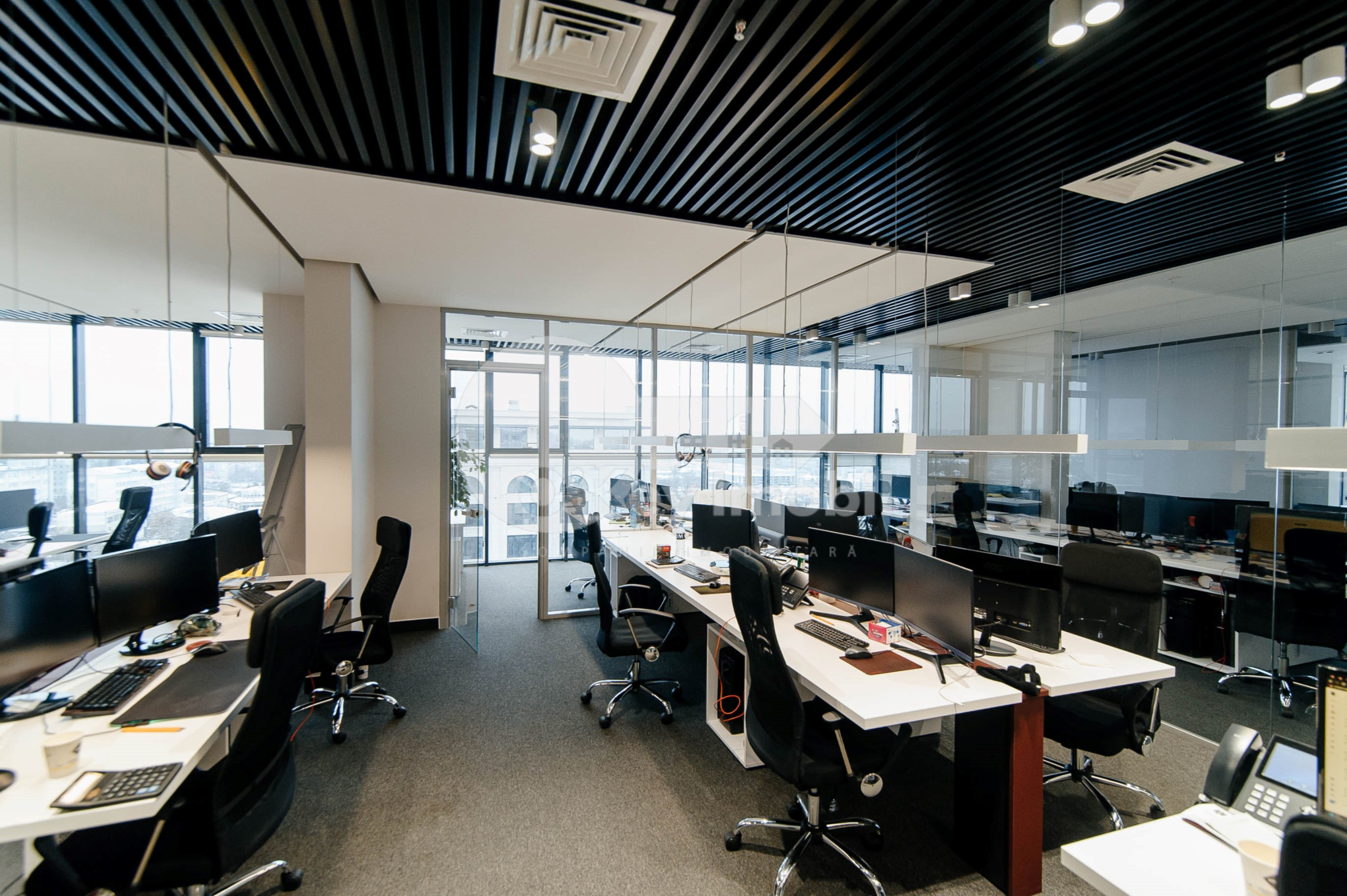 Oficiu, Centru, MIHAI VITEAZUL