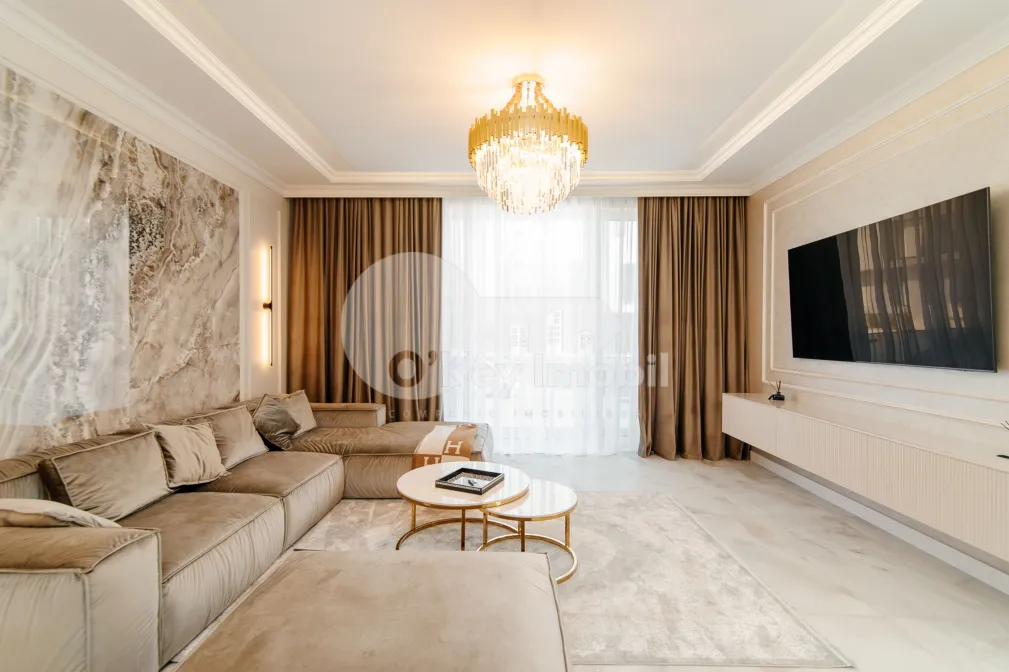 Дом, Ботаника, ПЭШУНИЛОР