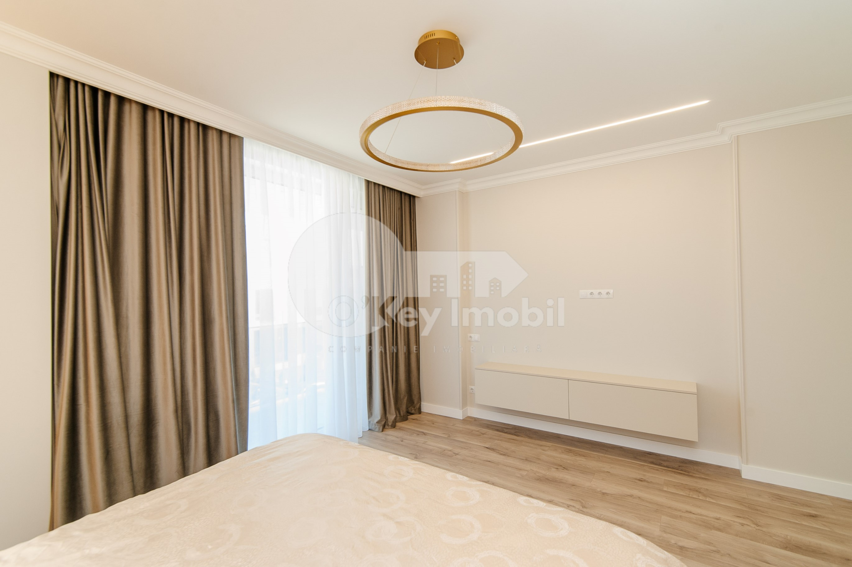 Casă, Botanica, PĂȘUNILOR