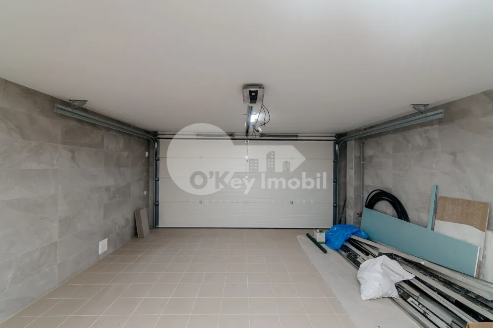 Casă, Botanica, PĂȘUNILOR