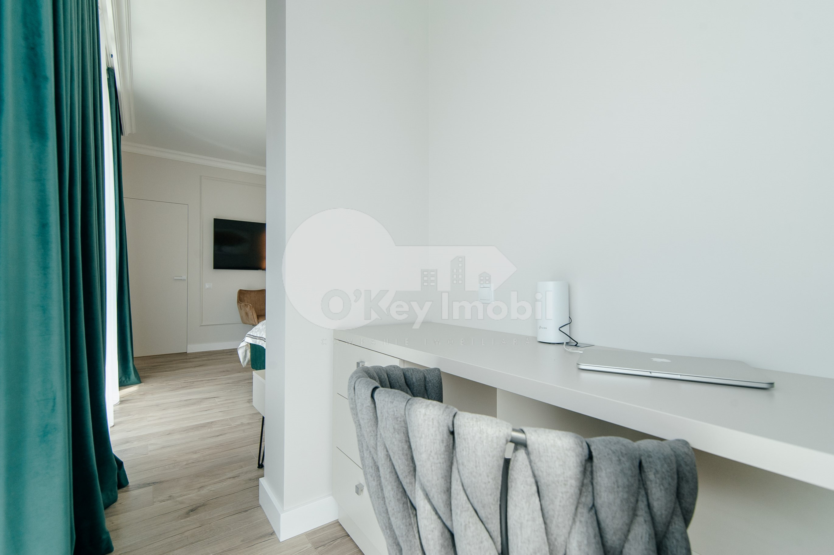 Casă, Botanica, PĂȘUNILOR