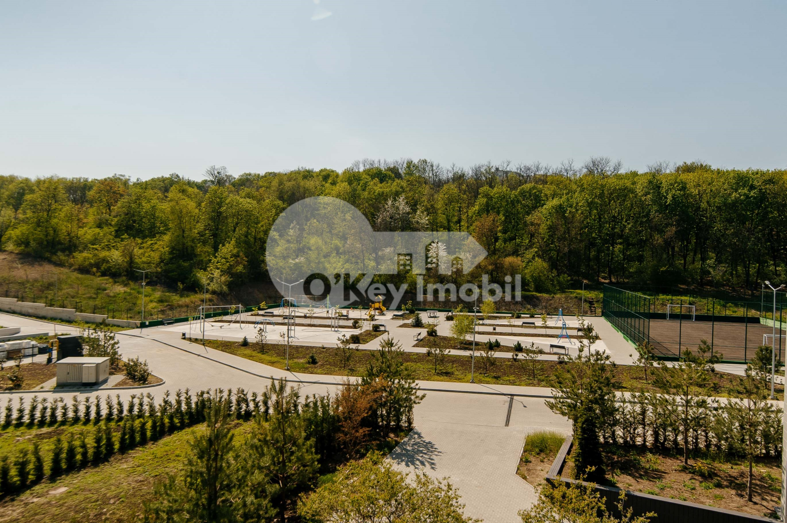 Casă, Botanica, PĂȘUNILOR