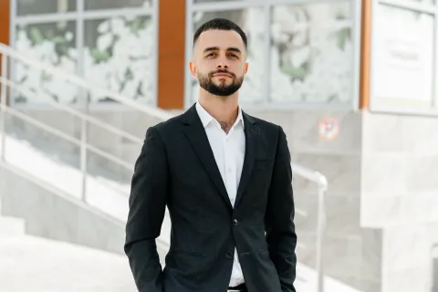 Евгений К.