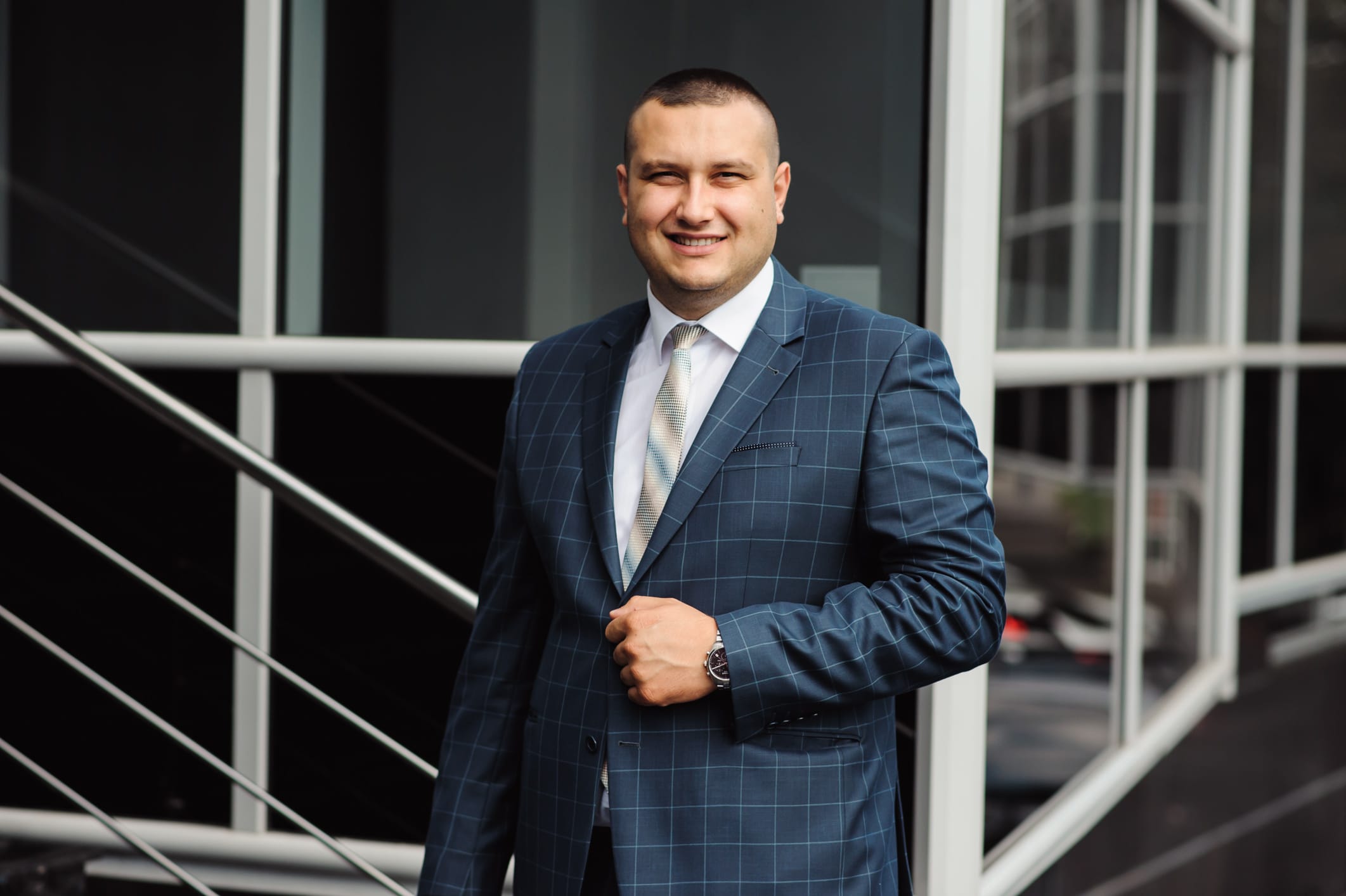 Sergiu C.